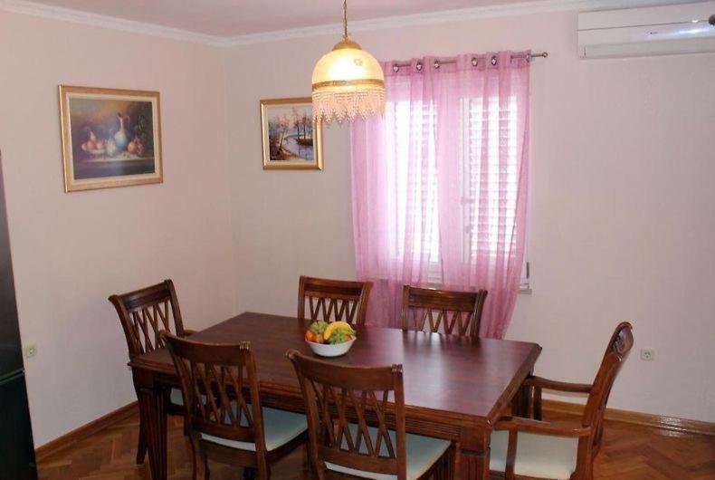 Apartman King Макарська Екстер'єр фото